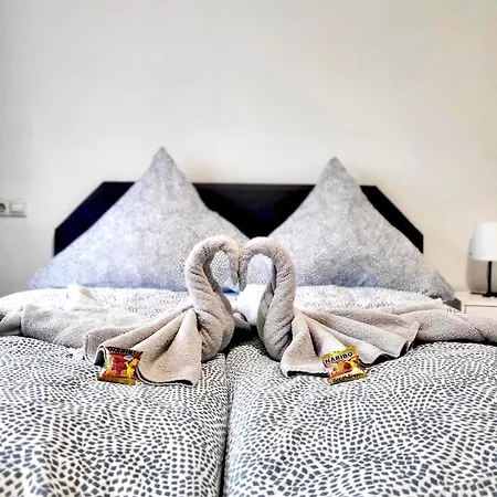 아파트 New High Speed Wifi - Elegantes 2 Schlafzimmer Mit 3 Betten